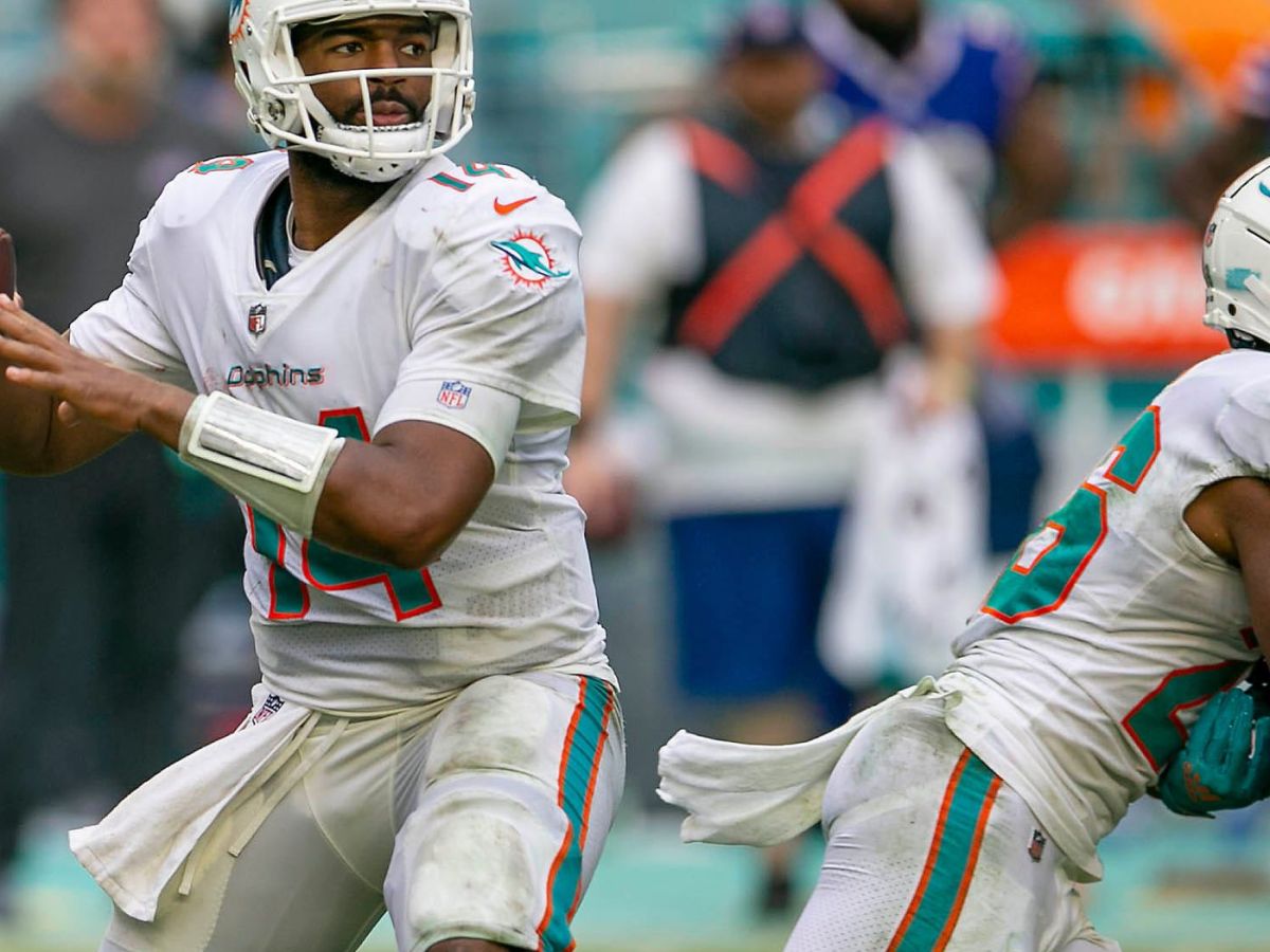 MIAMI DOLPHINS @ INDIANAPOLIS&nbsp;COLTS