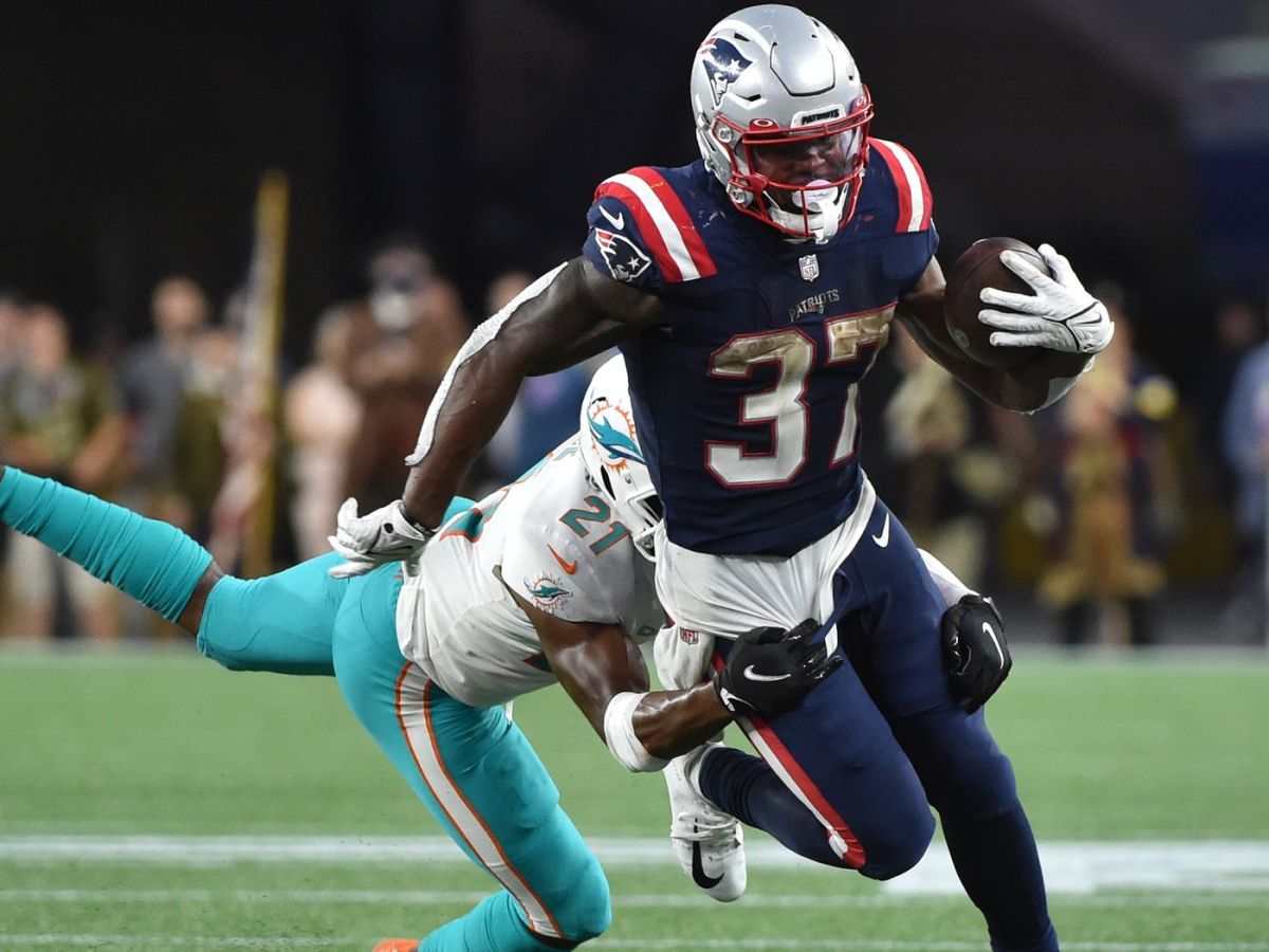 NEW ENGLAND PATRIOTS @ LOS ANGELES&nbsp;CHARGERS